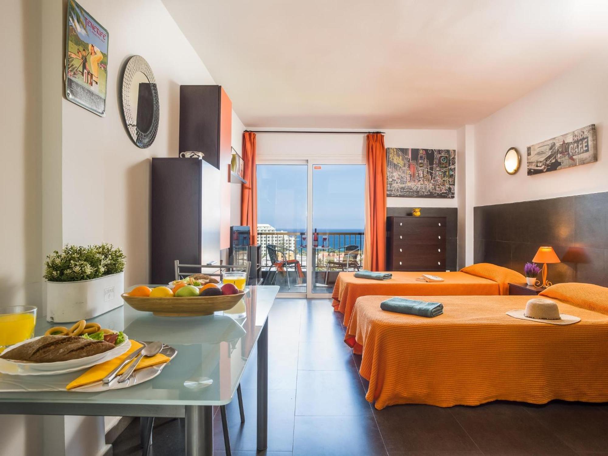 926 Fabulous View Of Lasamericas, Seafront Studio! Playa de las Americas  Luaran gambar